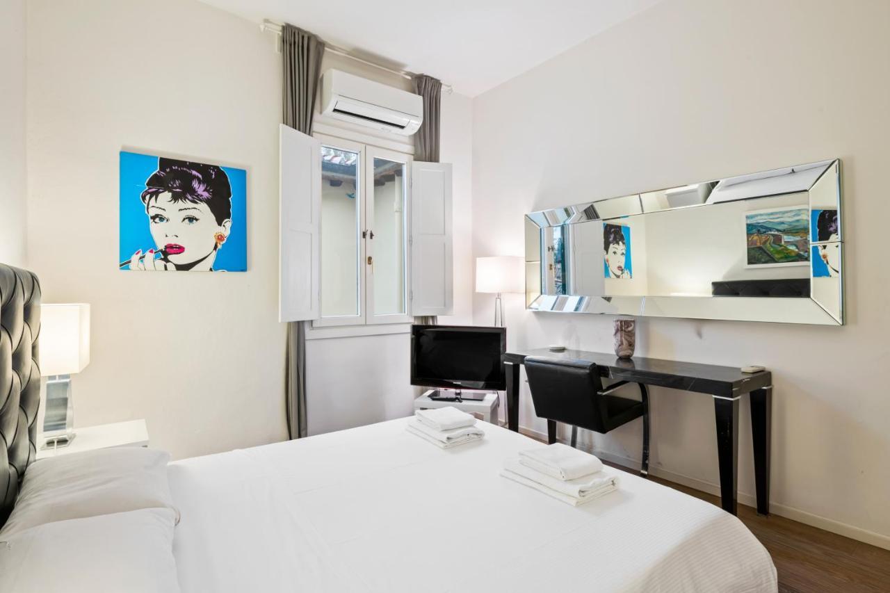 Palazzo Pitti & Boboli Comfortable Apartment Firenze Eksteriør bilde